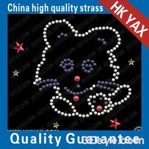 Cute mouse with expressive facial features, depicted in cartoon style design motifs of rhine stone hot fix