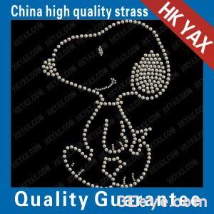 Affordable price for Golden Classic Cartoon Dog snoopy design motifs of rhine stone hot fix